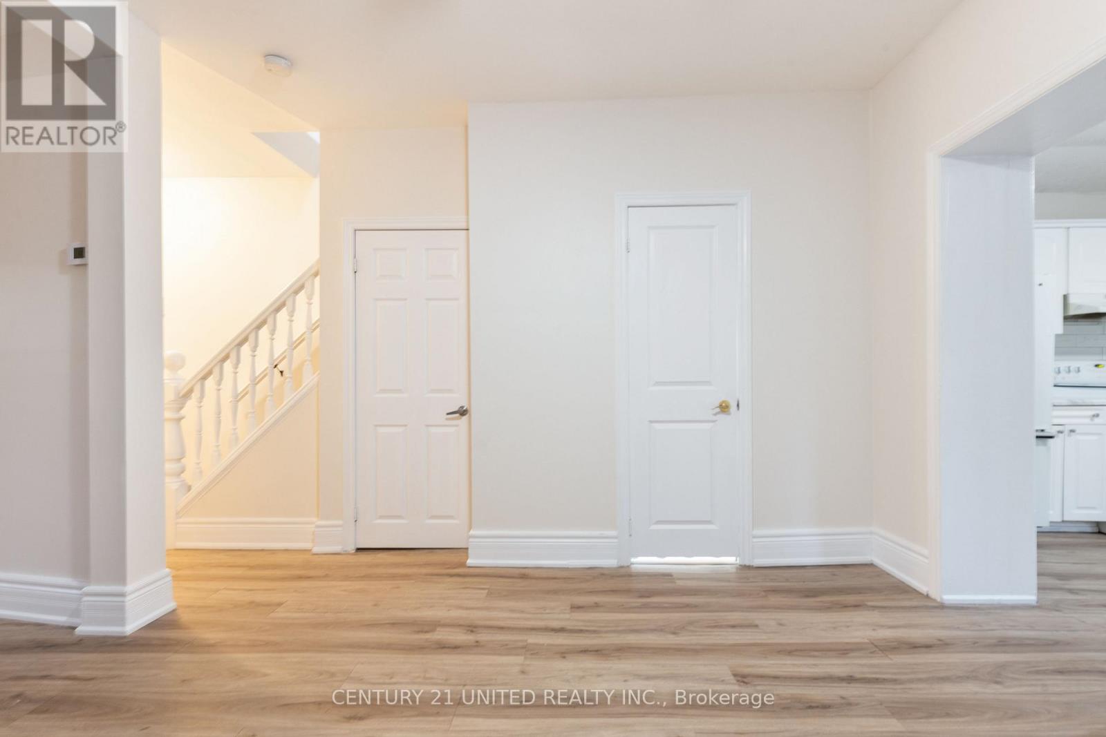 26 Park Street, Peterborough, Ontario  K9J 3V4 - Photo 12 - X12572542