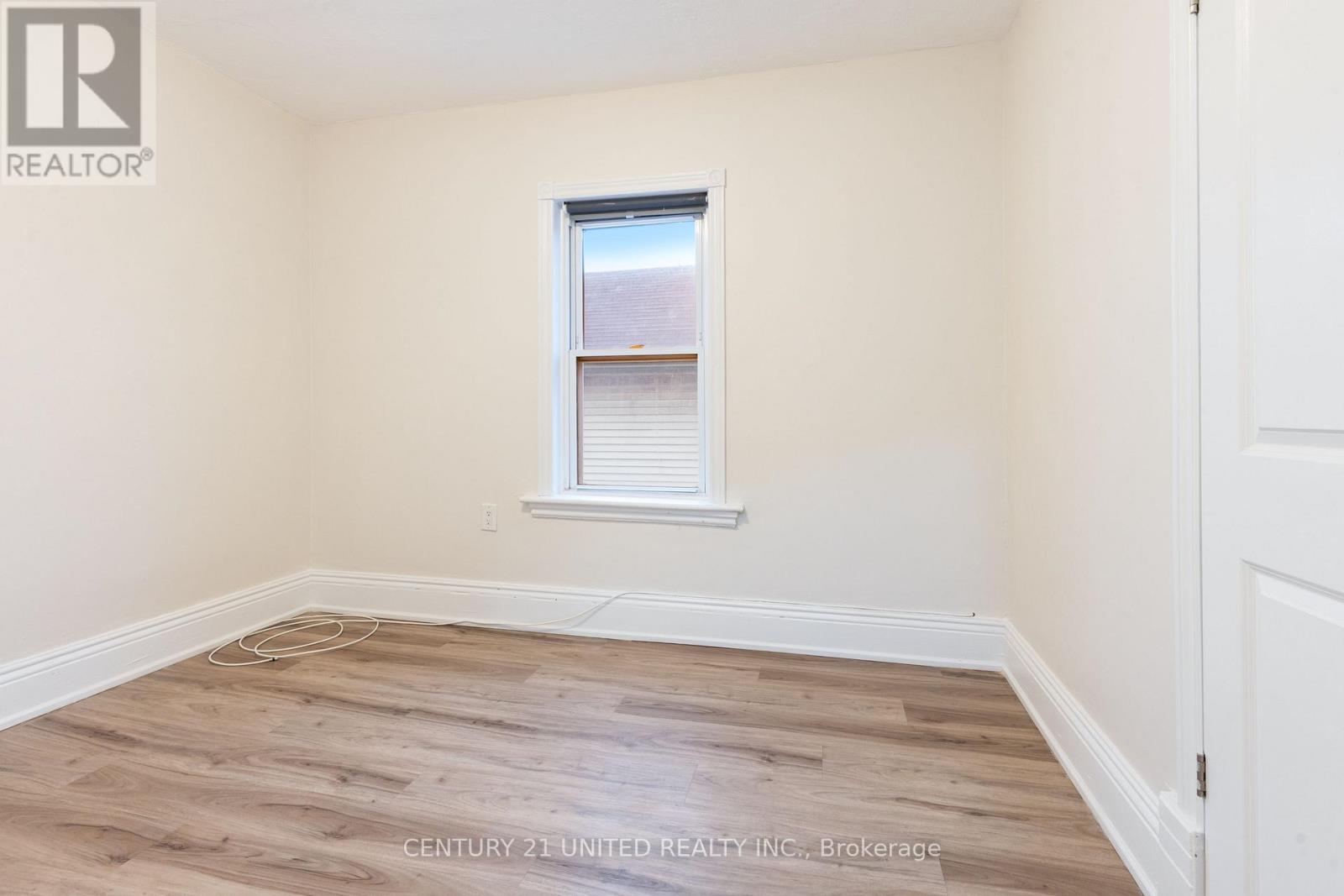 26 Park Street, Peterborough, Ontario  K9J 3V4 - Photo 24 - X12572542