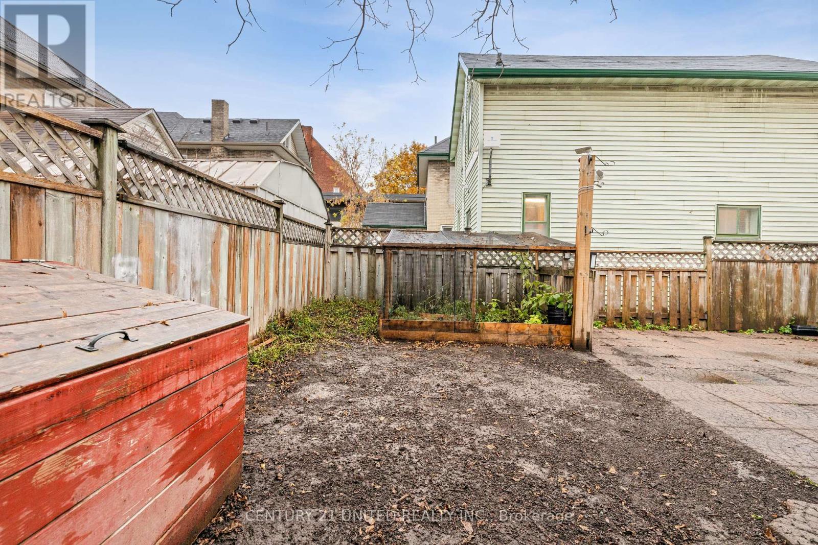 26 Park Street, Peterborough, Ontario  K9J 3V4 - Photo 41 - X12572542