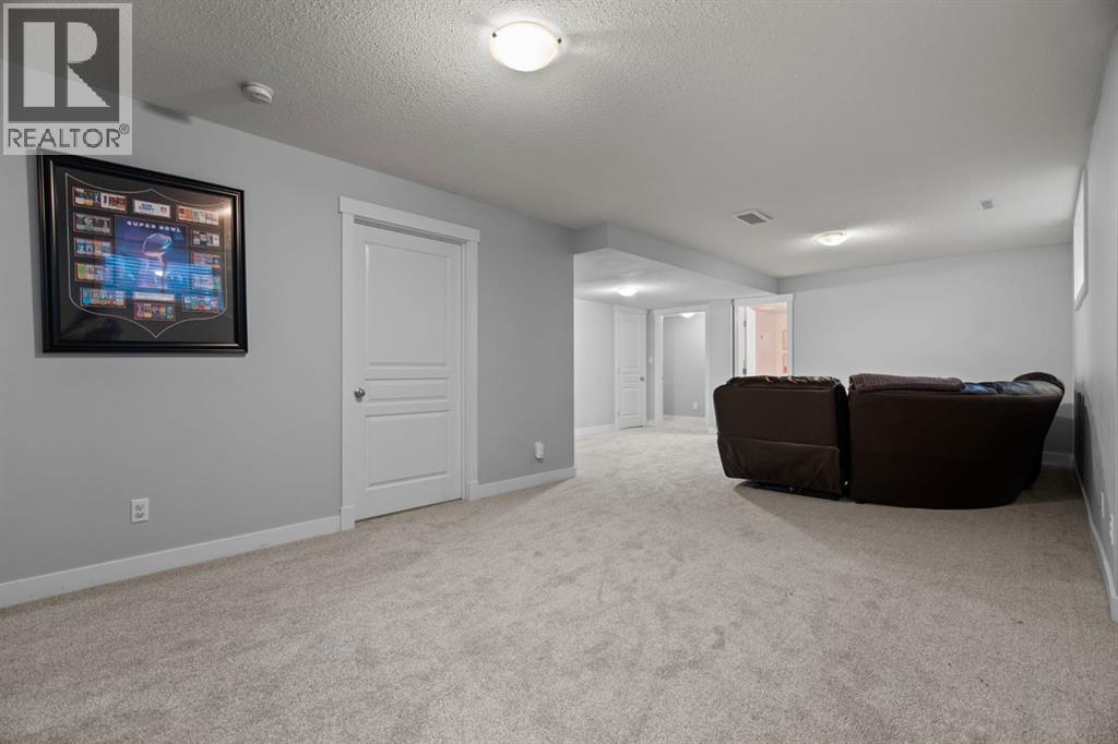 301, 281 Cougar Ridge Drive Sw, Calgary, Alberta  T3E 0J2 - Photo 33 - A2269741