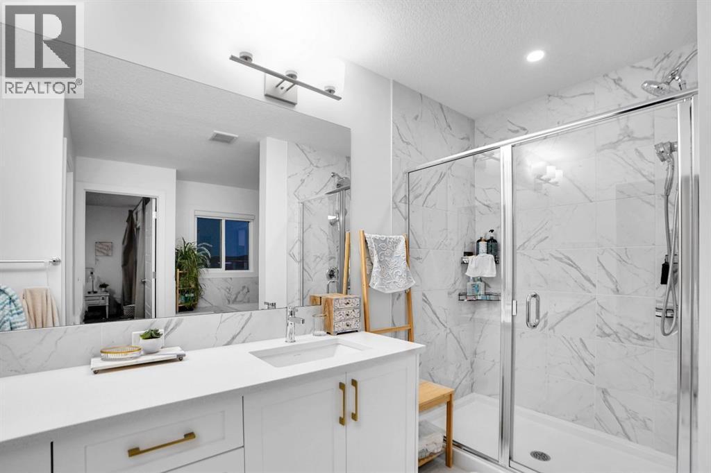 40 Belmont Heath Sw, Calgary, Alberta  T2X 4N8 - Photo 33 - A2272155