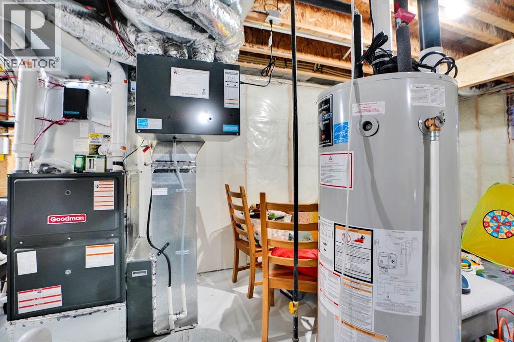 40 Belmont Heath Sw, Calgary, Alberta  T2X 4N8 - Photo 46 - A2272155