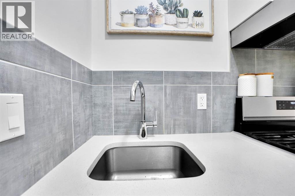 40 Belmont Heath Sw, Calgary, Alberta  T2X 4N8 - Photo 15 - A2272155