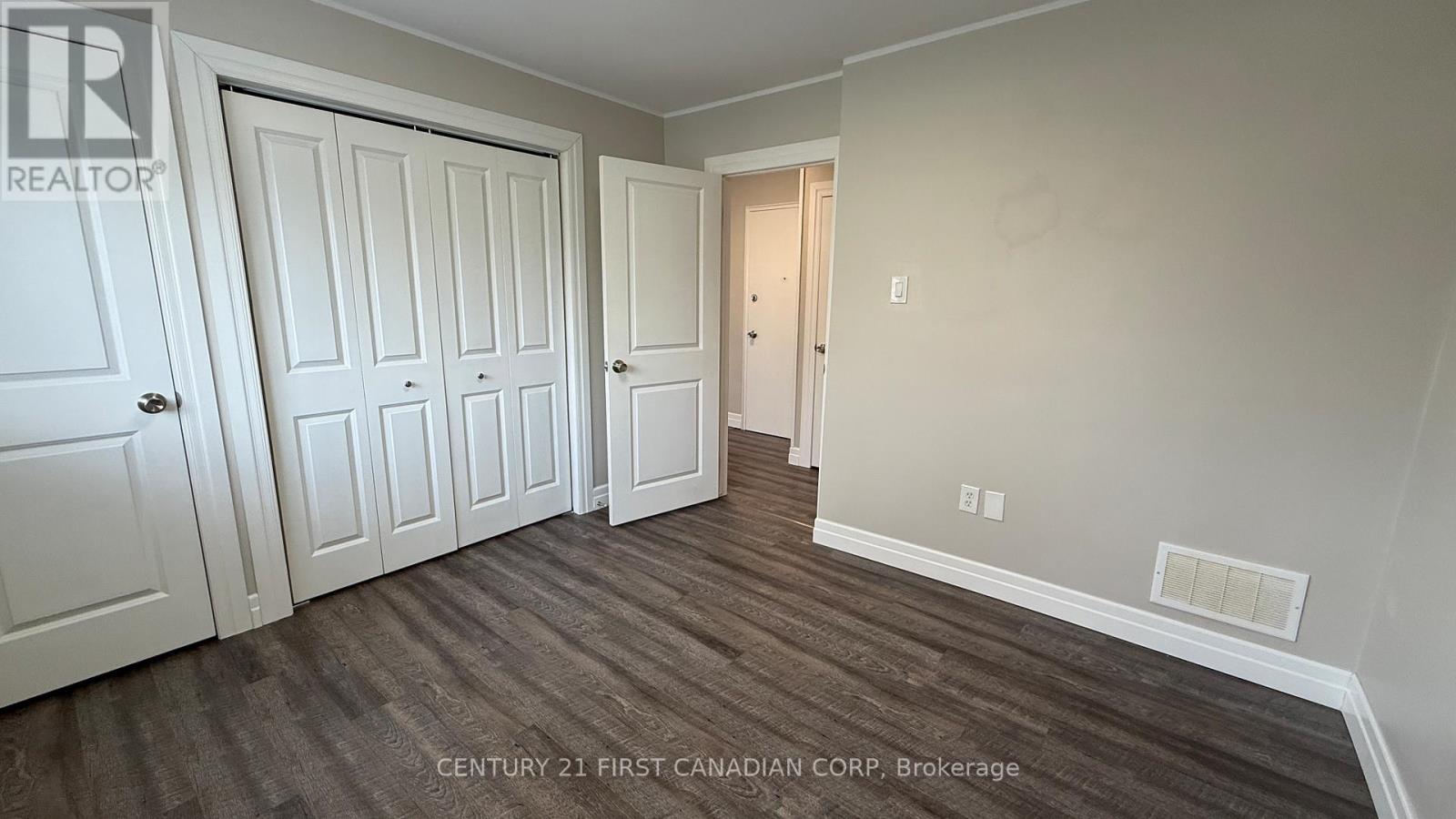 105 - 1170 Hamilton Road, London East, Ontario  N5W 1A9 - Photo 14 - X12572570