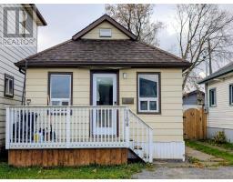 1108 Frederica ST W, Thunder Bay, Ontario