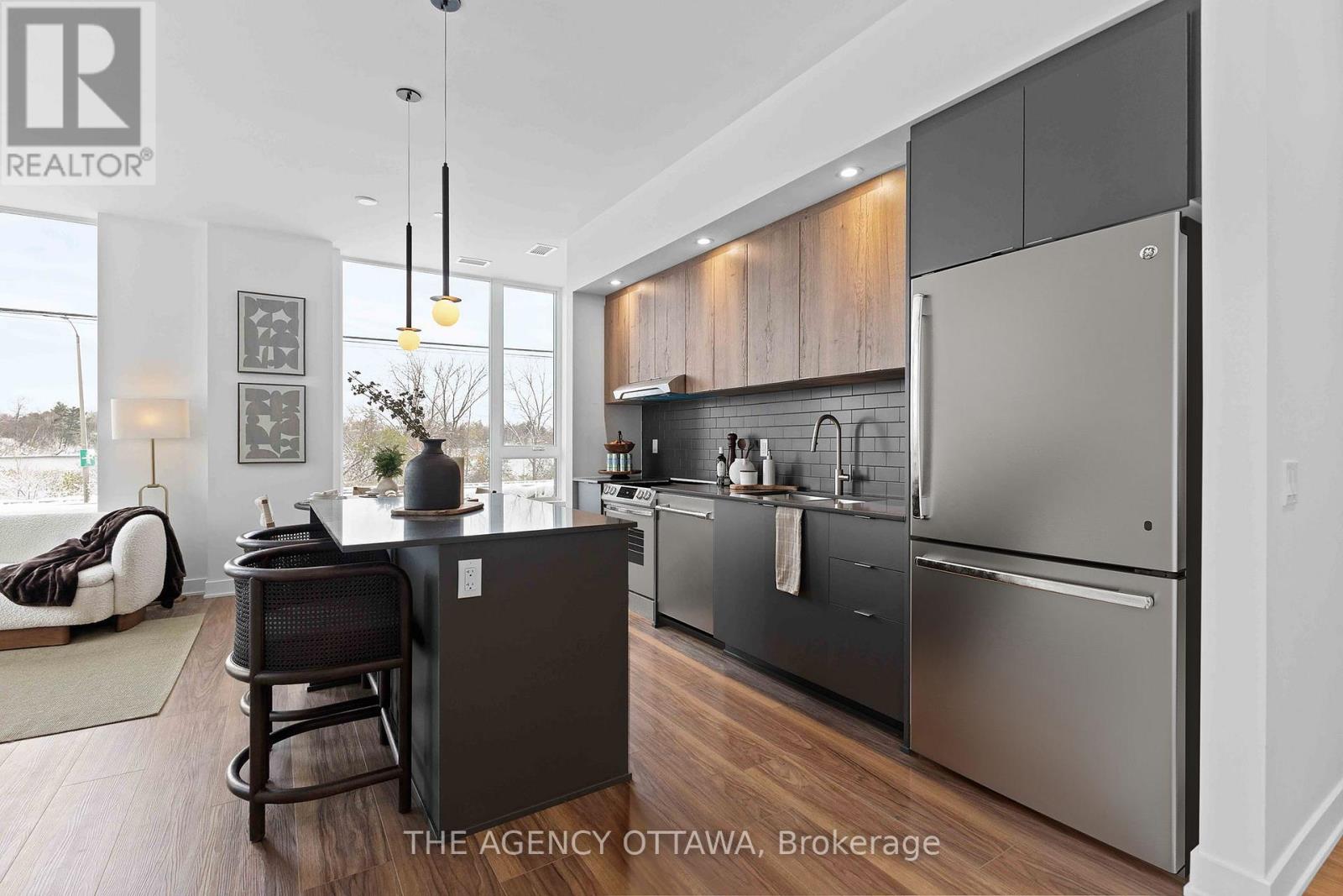 107 - 3071 Riverside Drive, Ottawa, Ontario  K1V 9R2 - Photo 5 - X12572440