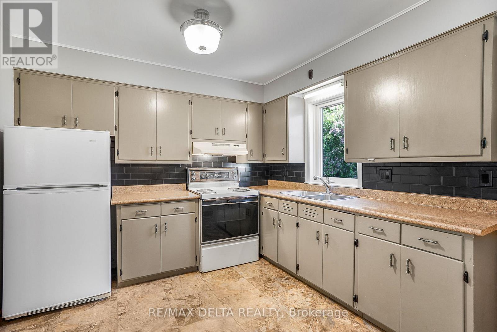 3730 County Rd 10 Road, Champlain, Ontario  K0B 1R0 - Photo 14 - X12572518