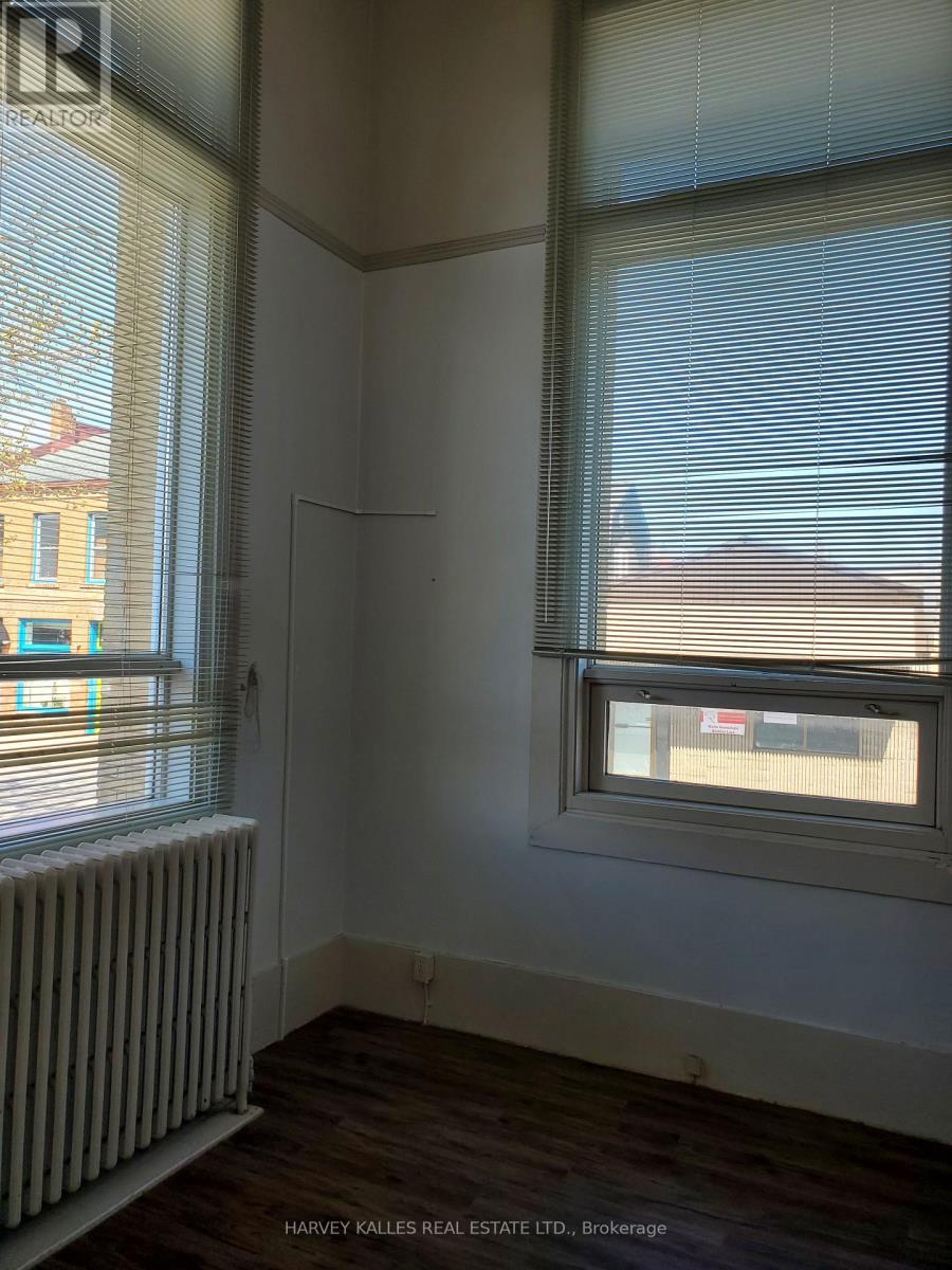 B - 45 Peel Street, Norfolk, Ontario  N3Y 1S3 - Photo 5 - X12212234