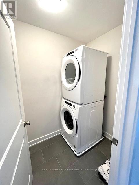 69 Whitcomb Crescent, Smiths Falls, Ontario  K7A 0A2 - Photo 8 - X12572418