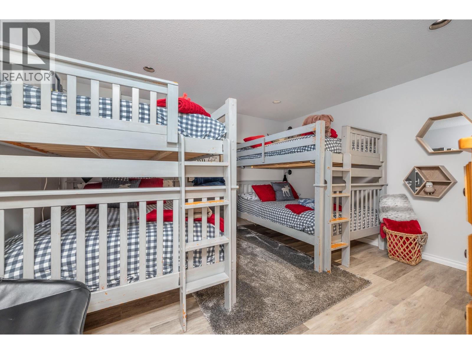 495 Monashee Road Unit# 1, Silver Star, British Columbia  V1B 0S5 - Photo 14 - 10369676