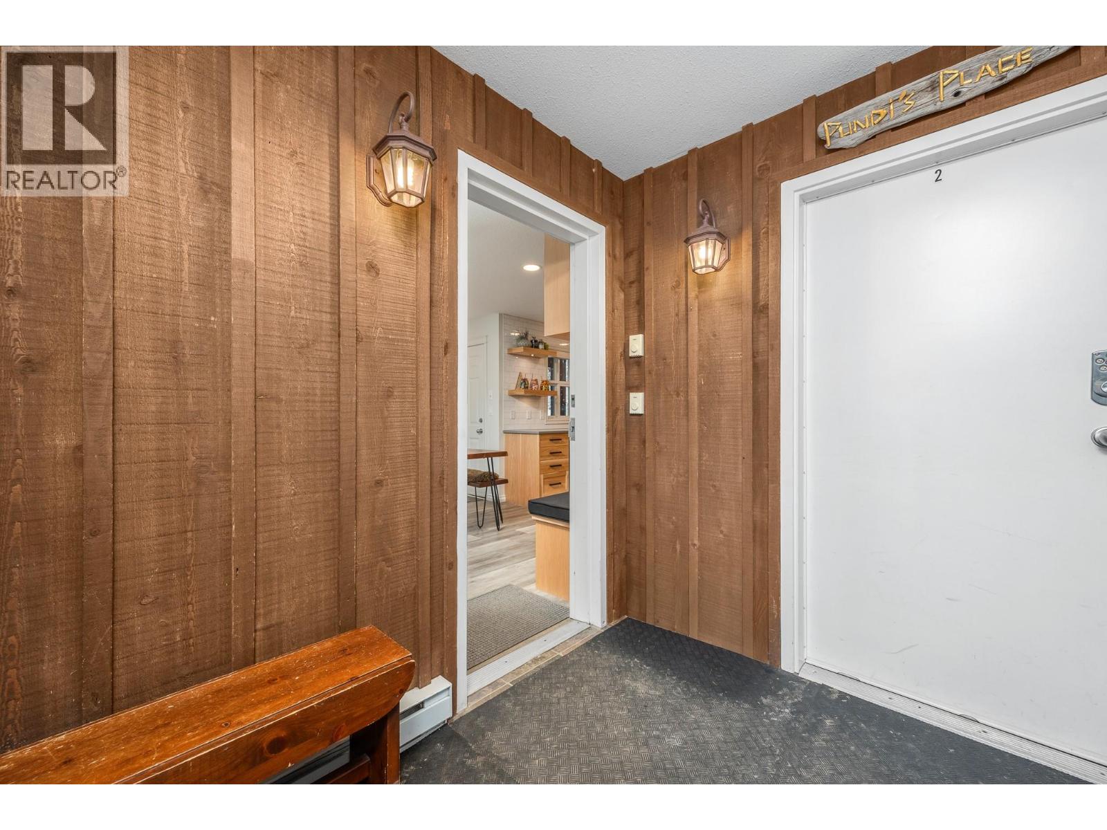 495 Monashee Road Unit# 1, Silver Star, British Columbia  V1B 0S5 - Photo 4 - 10369676