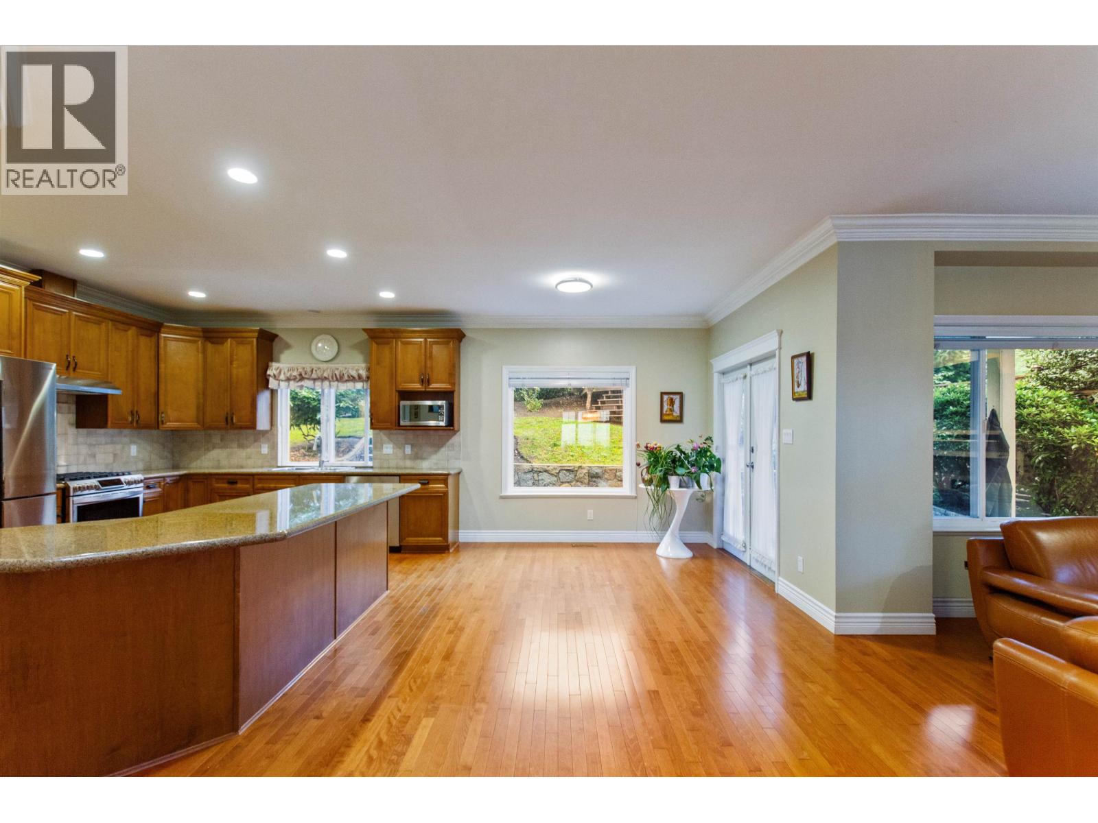 3782 Lonsdale Avenue, North Vancouver, British Columbia  V7N 3K6 - Photo 12 - R3069090