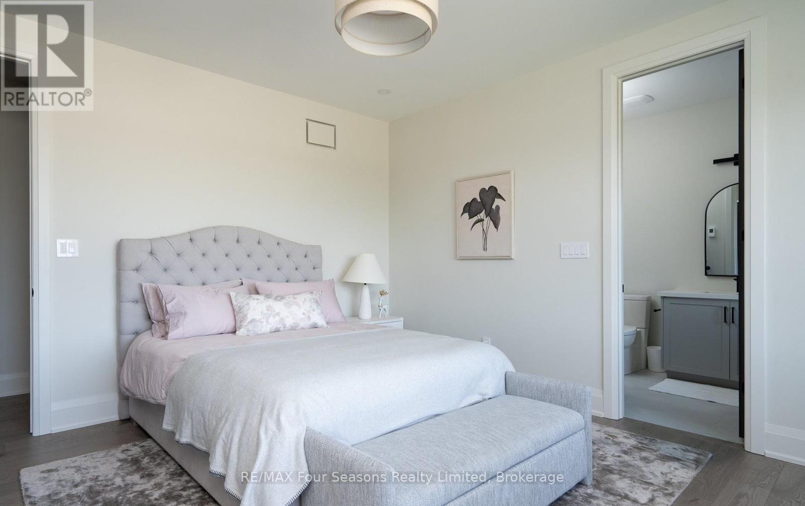 132 Dorothy Drive, Blue Mountains, Ontario  N0H 2P0 - Photo 29 - X12572496