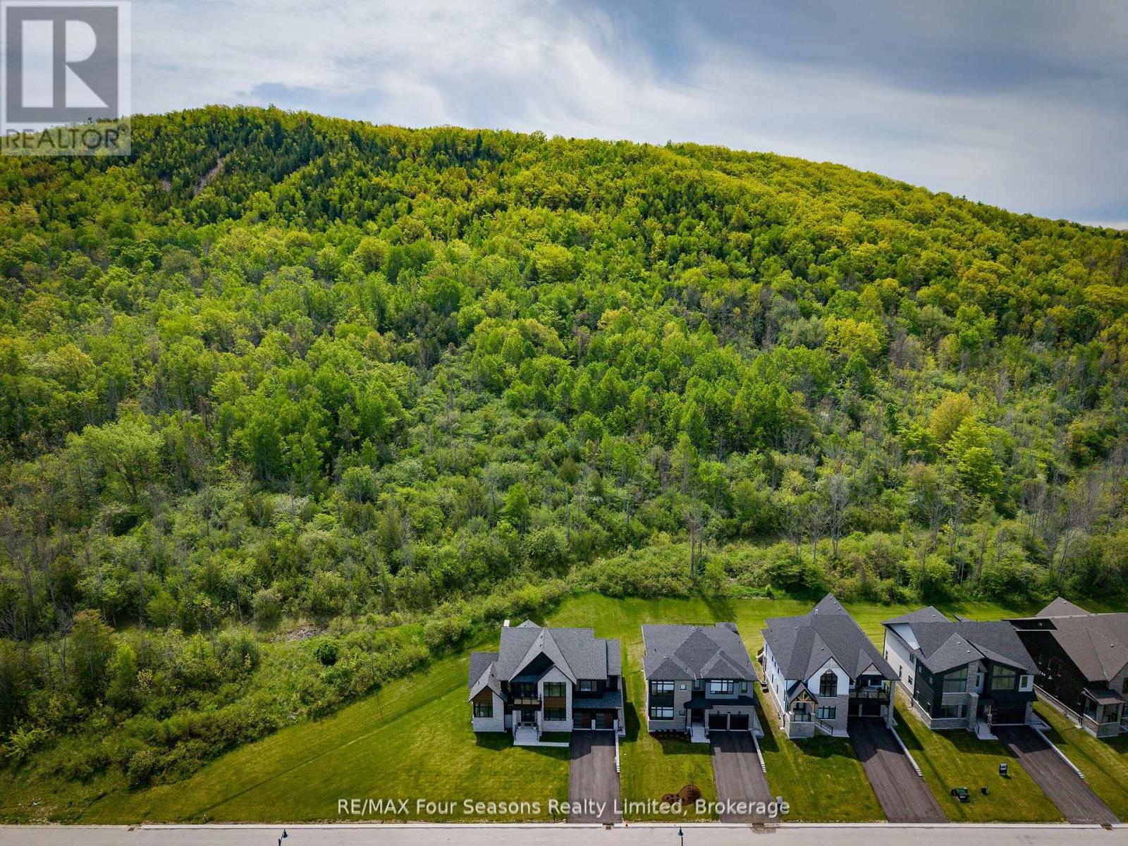 132 Dorothy Drive, Blue Mountains, Ontario  N0H 2P0 - Photo 40 - X12572496