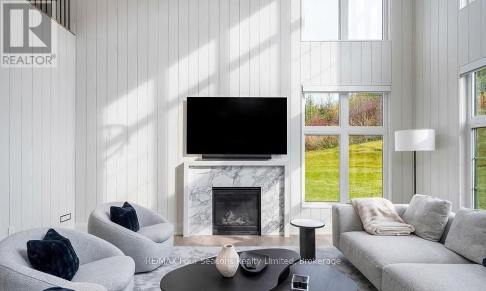 132 Dorothy Drive, Blue Mountains, Ontario  N0H 2P0 - Photo 5 - X12572496