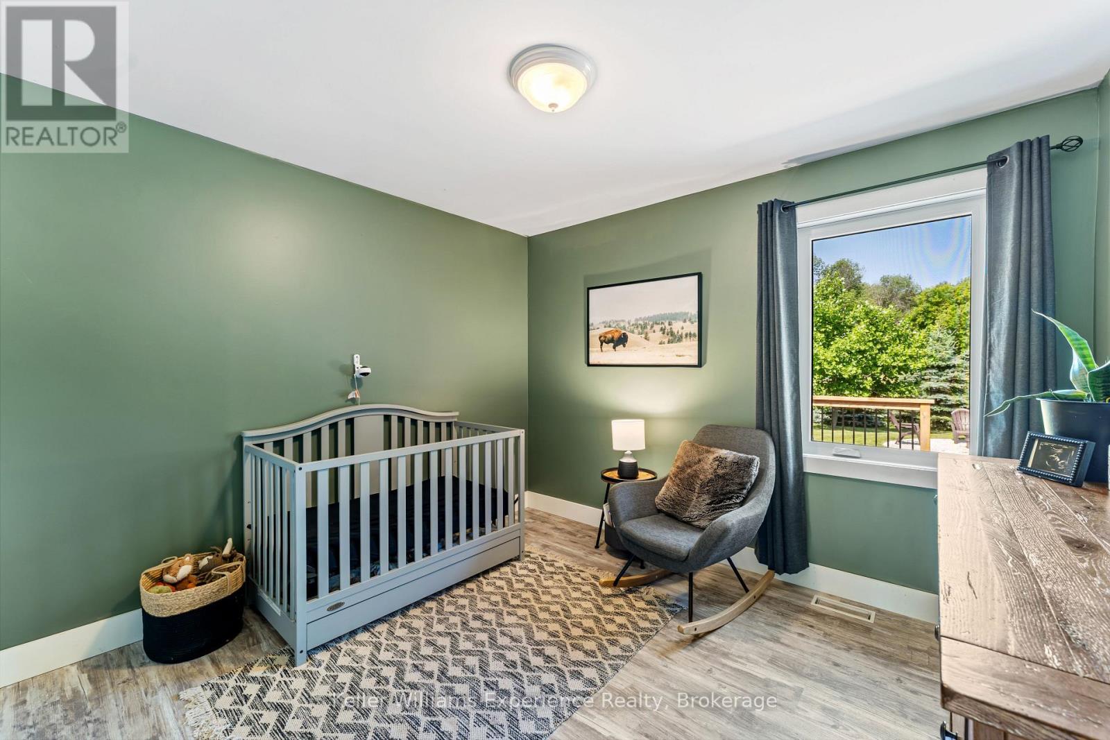 110 Mary Avenue, Georgian Bluffs, Ontario  N4K 5N5 - Photo 20 - X12572508