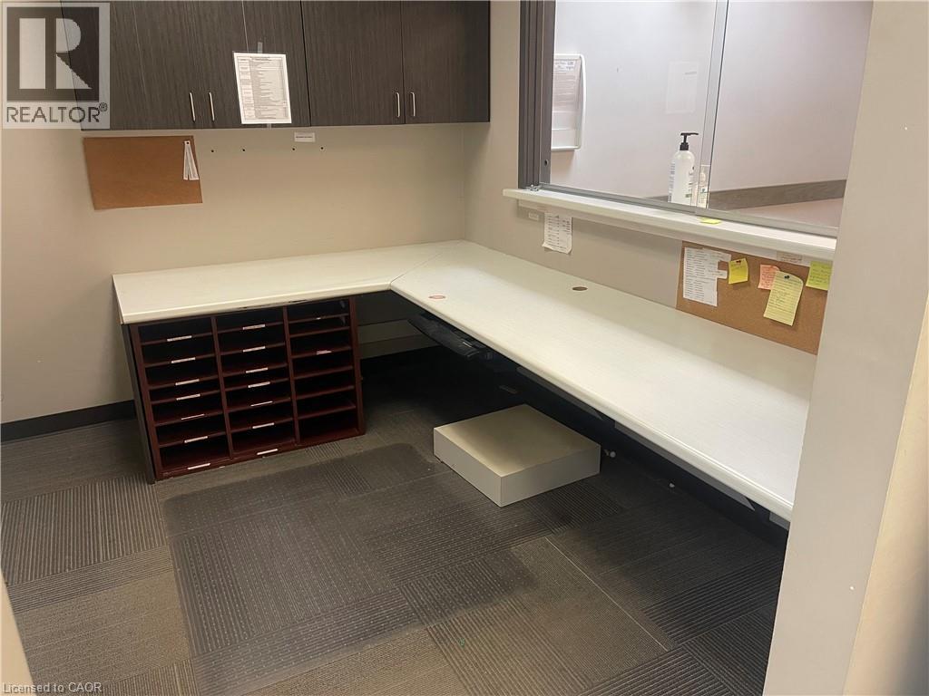 695 Coronation Boulevard Unit# 9, Cambridge, Ontario  N1R 7J9 - Photo 5 - 40790143