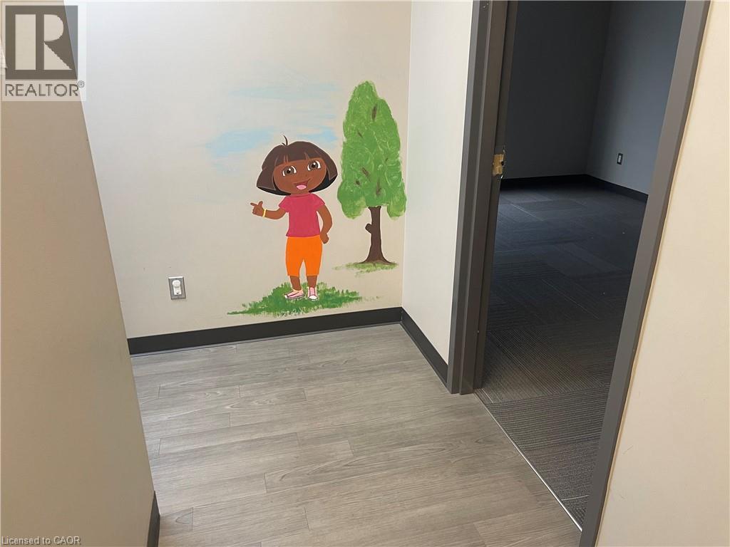 695 Coronation Boulevard Unit# 9, Cambridge, Ontario  N1R 7J9 - Photo 7 - 40790143