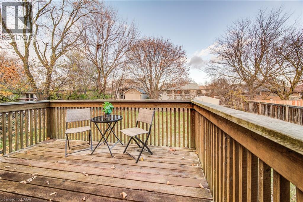 28 Peachwood Court, Kitchener, Ontario  N2B 1S6 - Photo 27 - 40790048