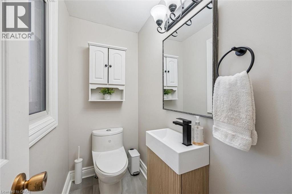 3 Briarlea Road, Guelph, Ontario  N1G 3H4 - Photo 8 - 40789926