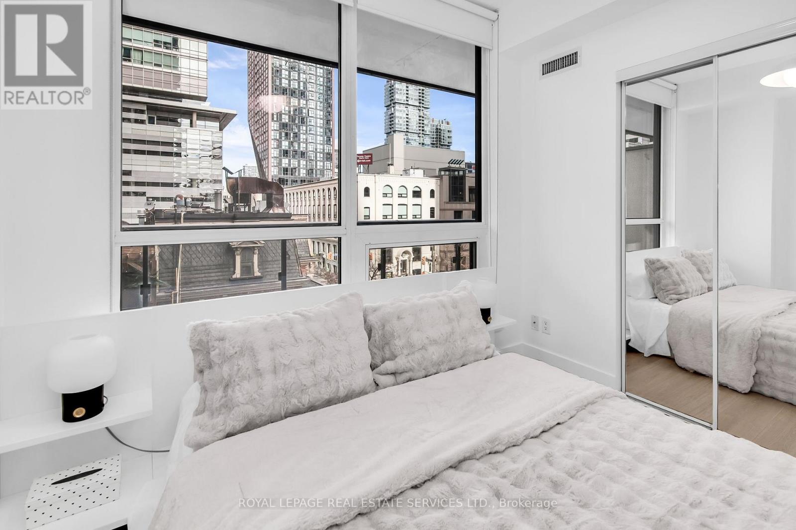 403 - 8 Mercer Street, Toronto, Ontario  M5V 0C4 - Photo 16 - C12572406