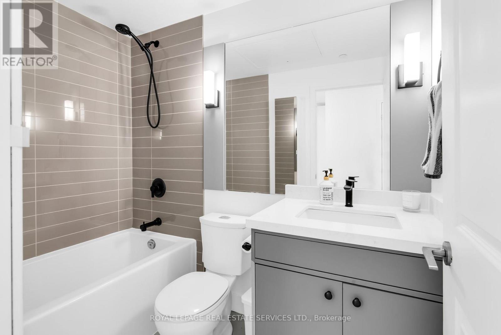 403 - 8 Mercer Street, Toronto, Ontario  M5V 0C4 - Photo 18 - C12572406