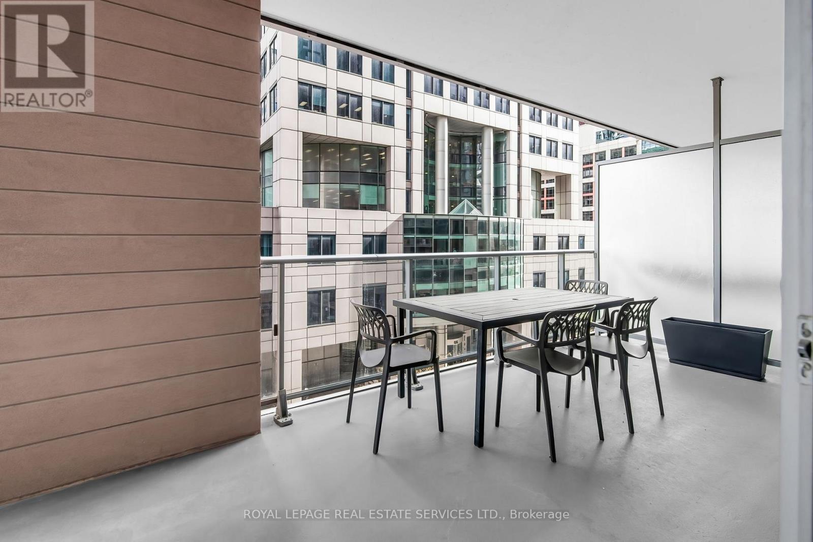 403 - 8 Mercer Street, Toronto, Ontario  M5V 0C4 - Photo 22 - C12572406