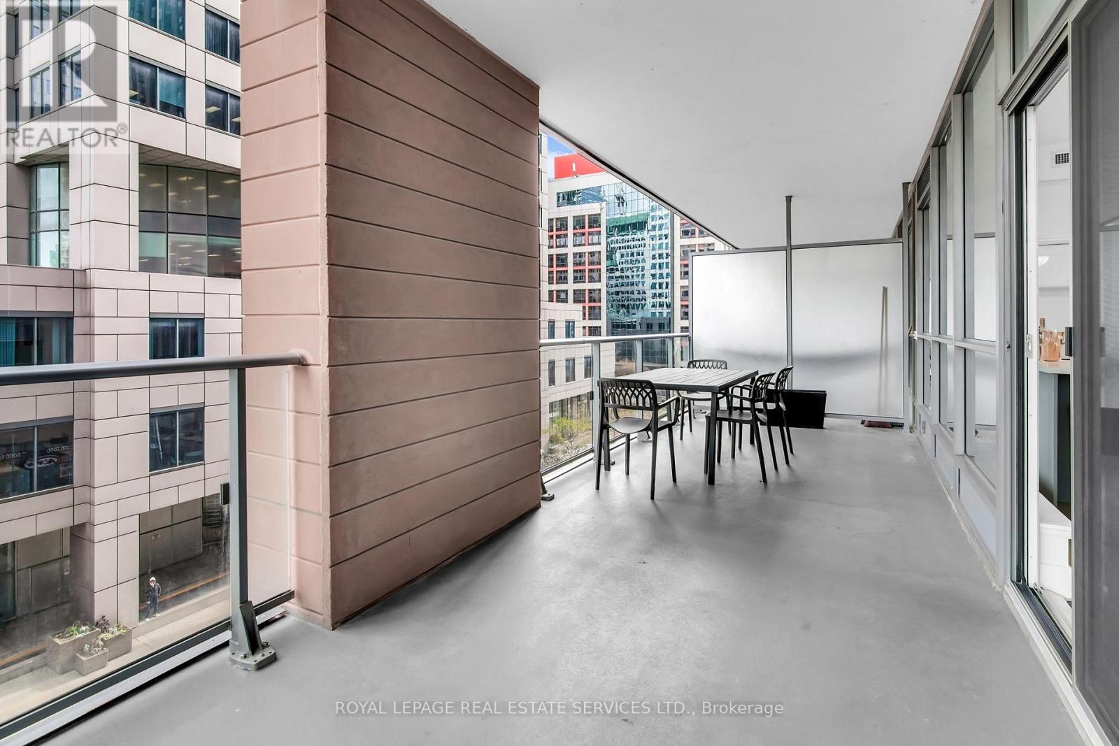 403 - 8 Mercer Street, Toronto, Ontario  M5V 0C4 - Photo 24 - C12572406