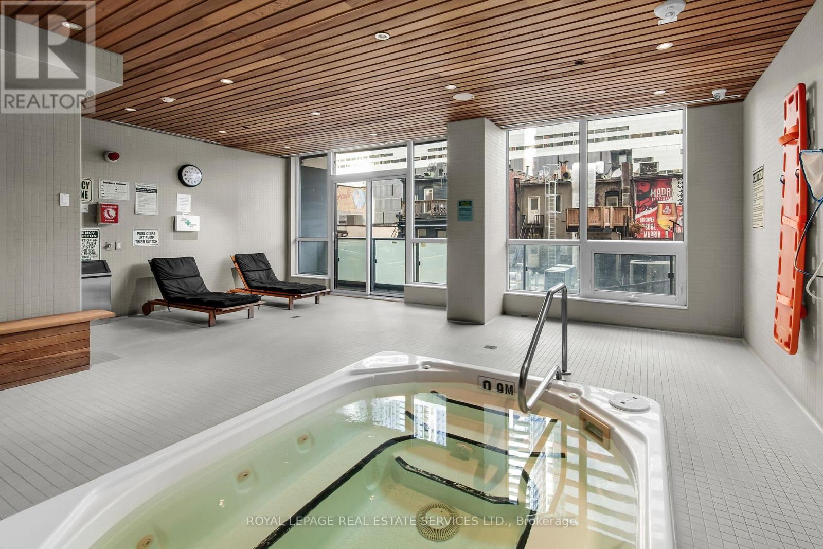 403 - 8 Mercer Street, Toronto, Ontario  M5V 0C4 - Photo 39 - C12572406