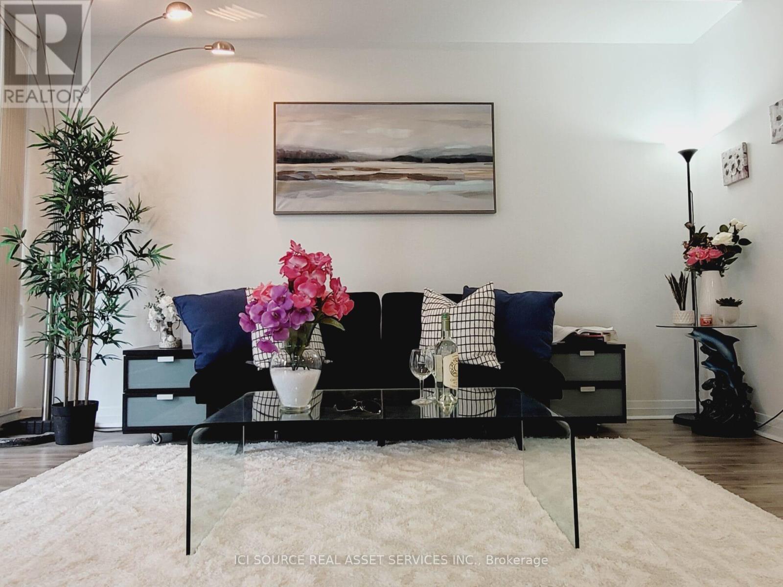 1305 - 220 VICTORIA STREET, Toronto, Ontario