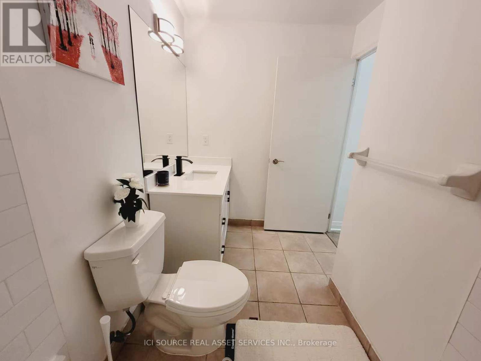 1305 - 220 Victoria Street, Toronto, Ontario  M5B 2R6 - Photo 15 - C12572436