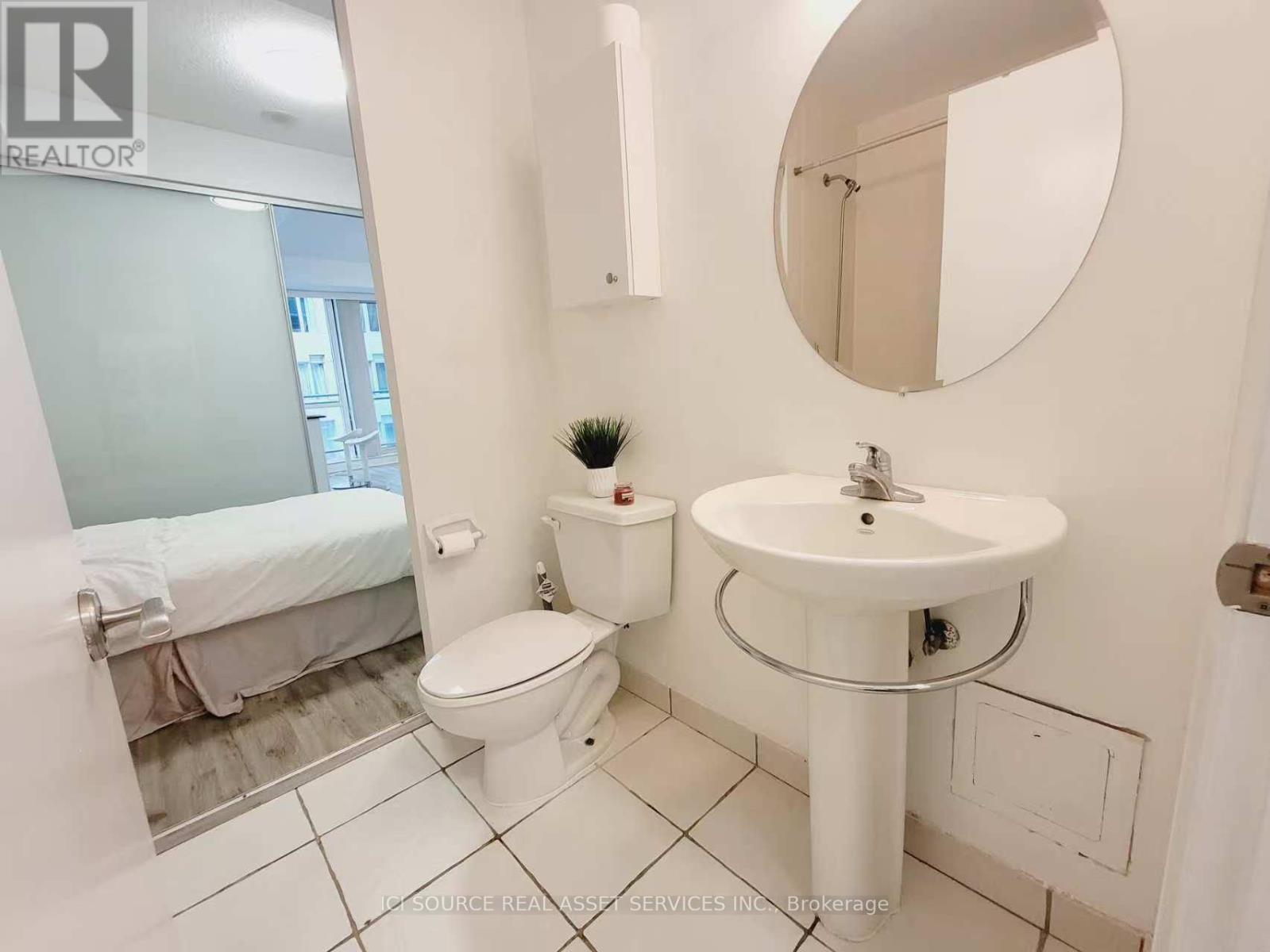 1305 - 220 Victoria Street, Toronto, Ontario  M5B 2R6 - Photo 19 - C12572436