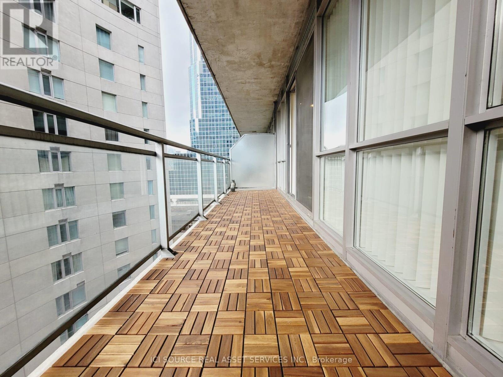 1305 - 220 Victoria Street, Toronto, Ontario  M5B 2R6 - Photo 25 - C12572436