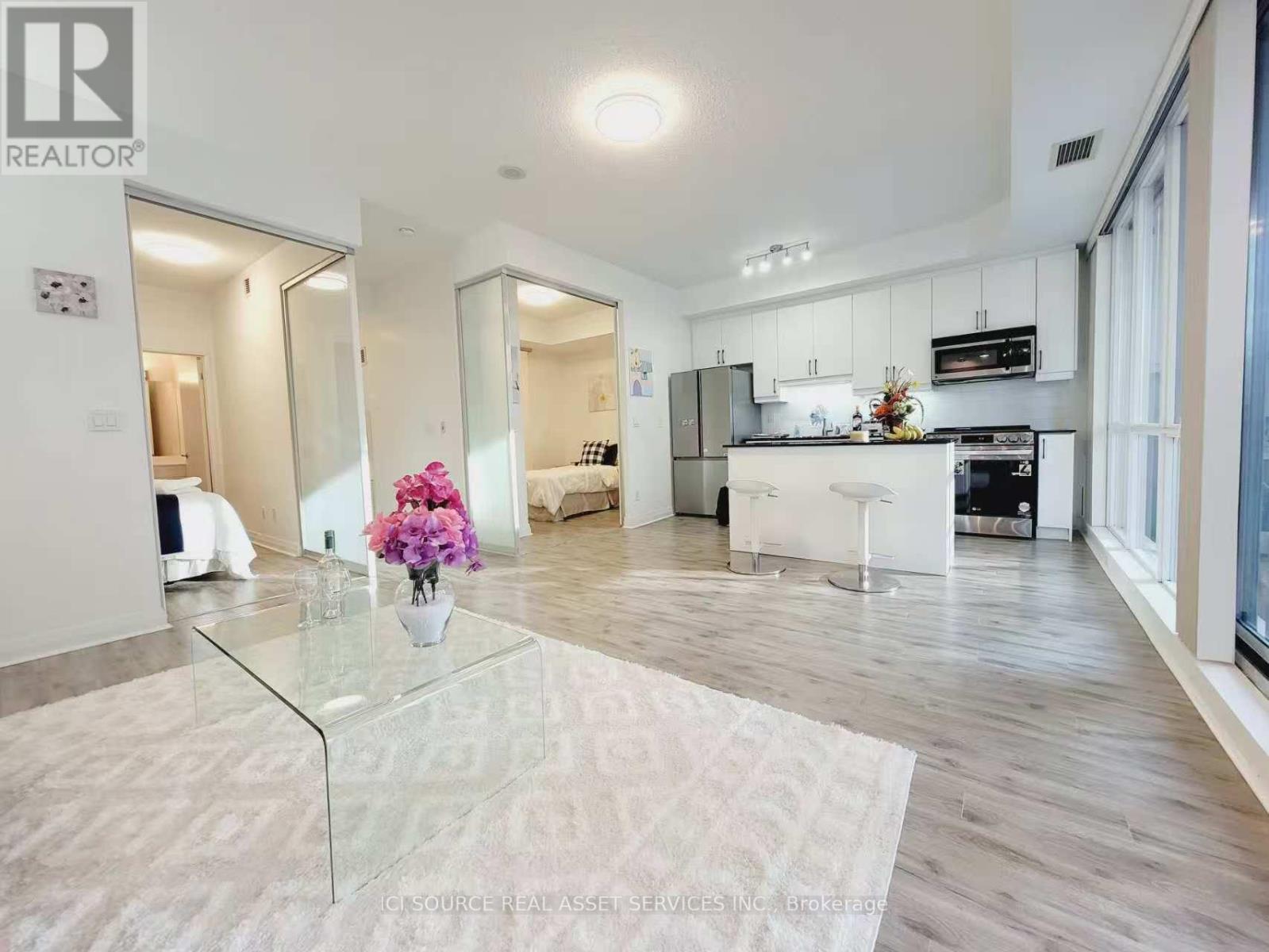 1305 - 220 Victoria Street, Toronto, Ontario  M5B 2R6 - Photo 4 - C12572436