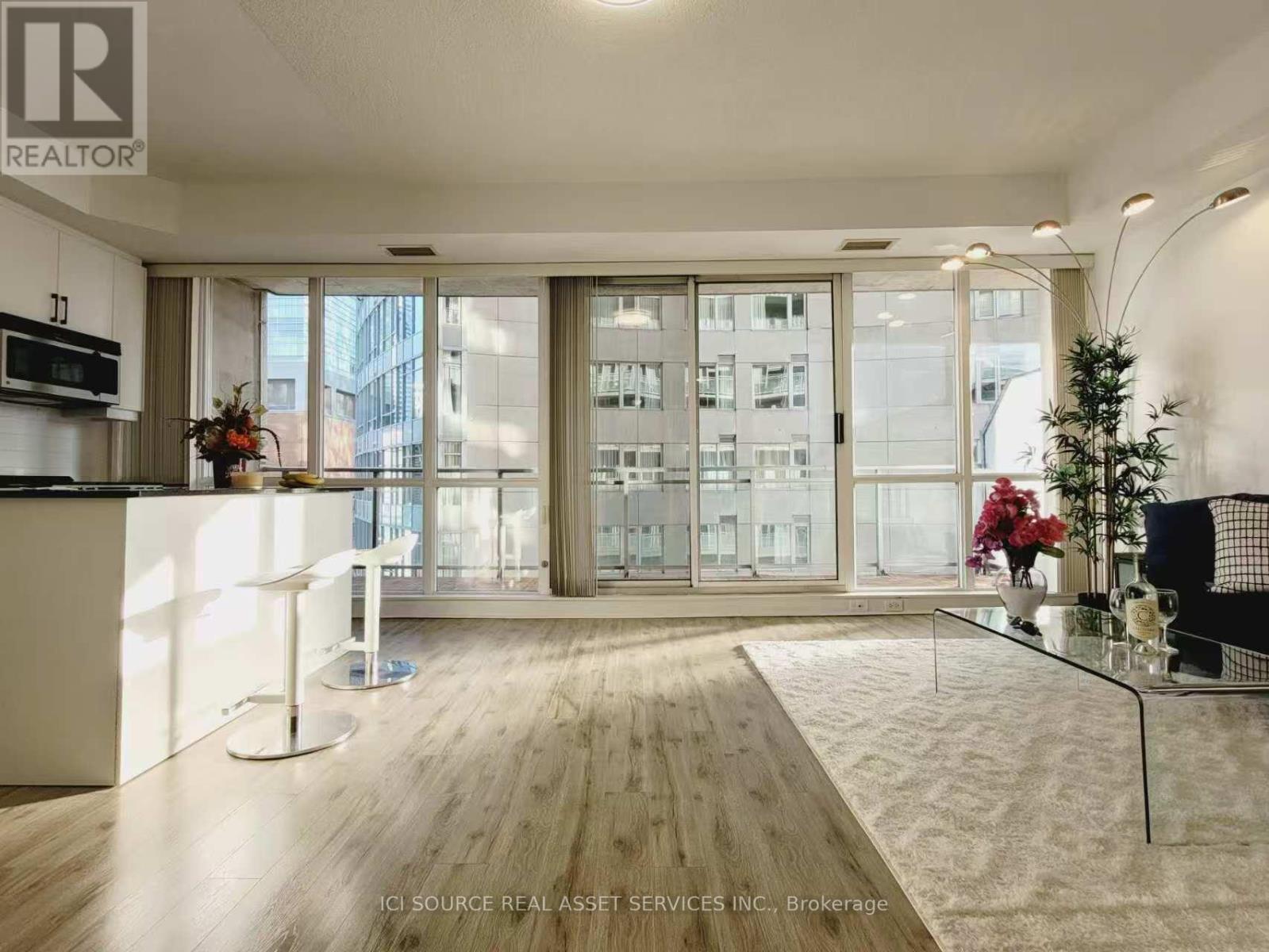 1305 - 220 Victoria Street, Toronto, Ontario  M5B 2R6 - Photo 7 - C12572436