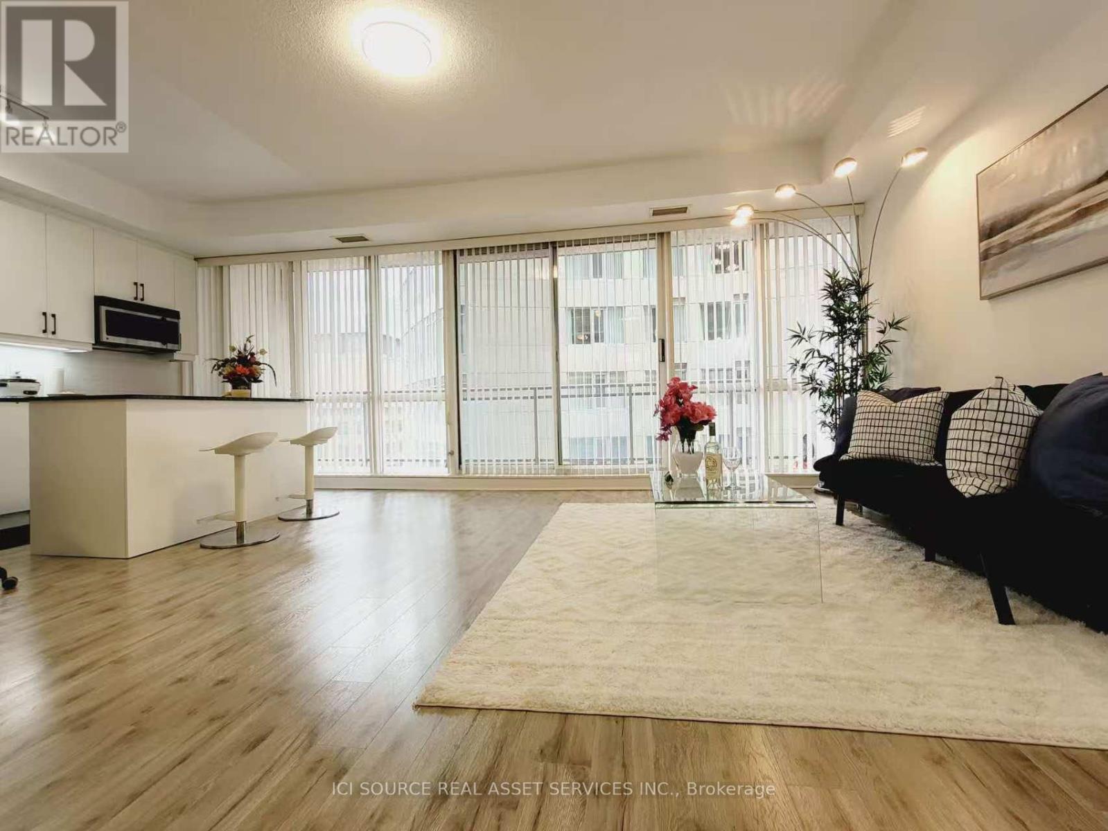 1305 - 220 Victoria Street, Toronto, Ontario  M5B 2R6 - Photo 8 - C12572436