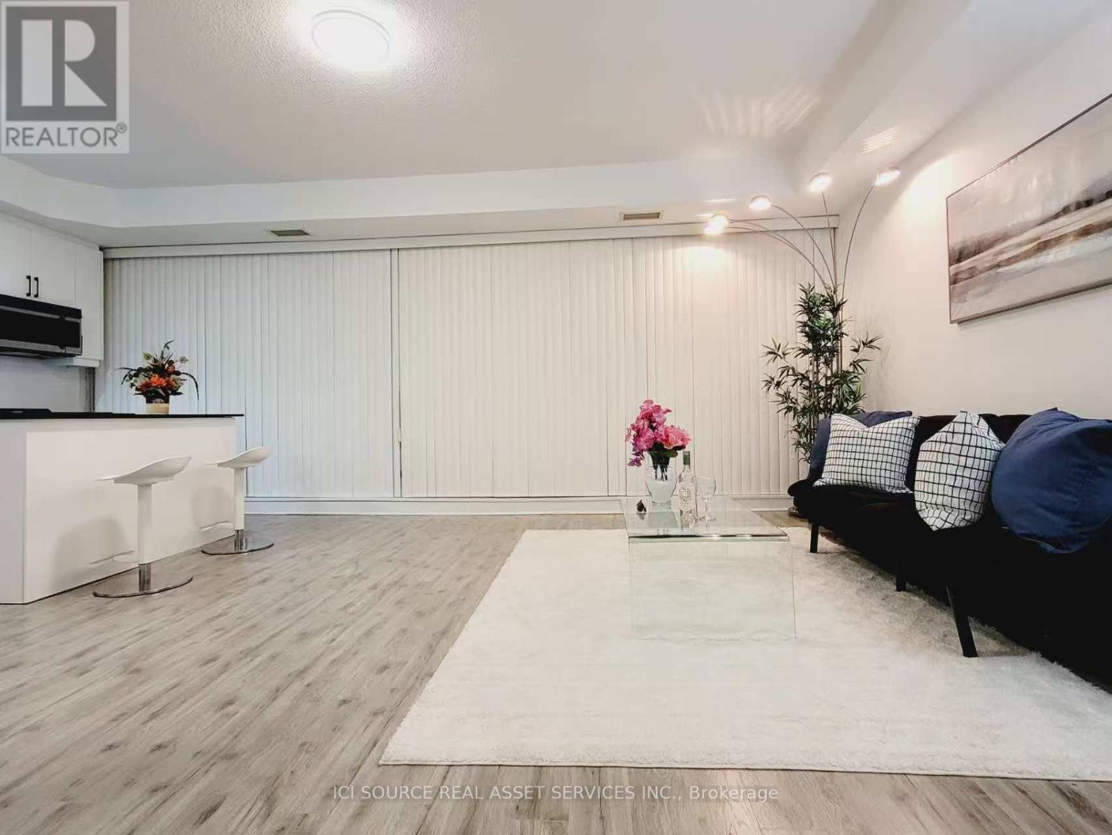 1305 - 220 Victoria Street, Toronto, Ontario  M5B 2R6 - Photo 9 - C12572436