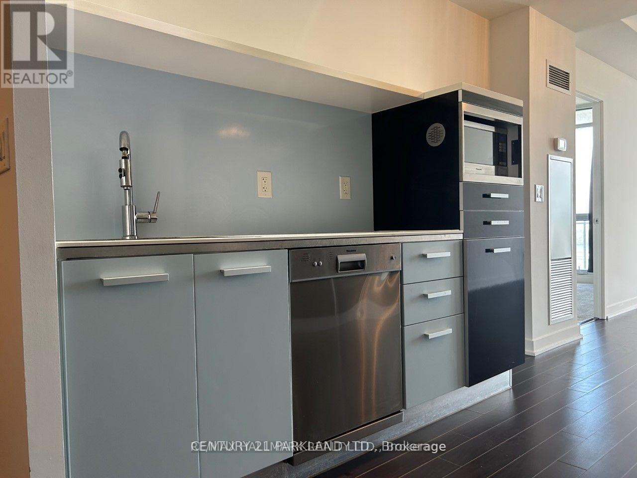 2315 - 38 Dan Leckie Way, Toronto, Ontario  M5V 2V6 - Photo 5 - C12572438