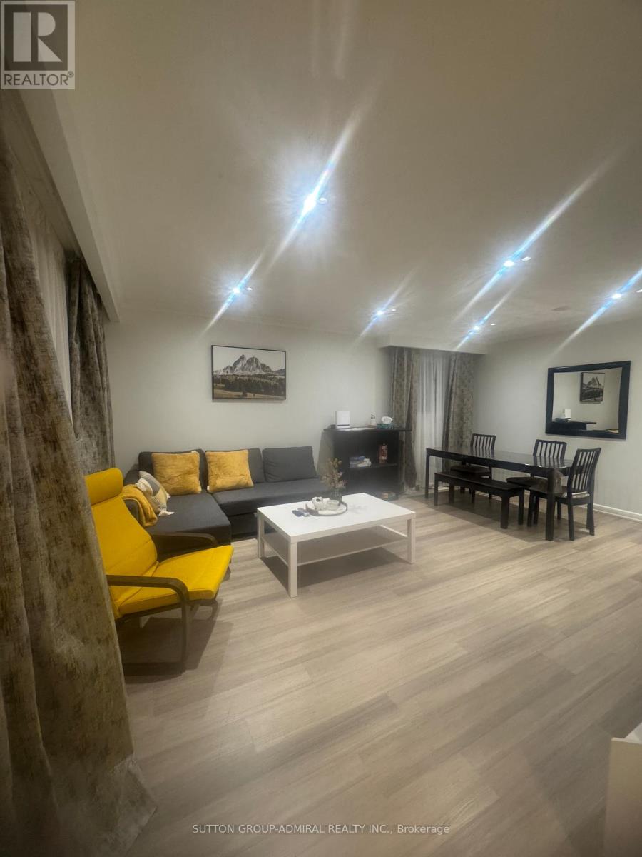 Main - 357 Patricia Avenue, Toronto, Ontario  M2R 2M8 - Photo 2 - C12572494