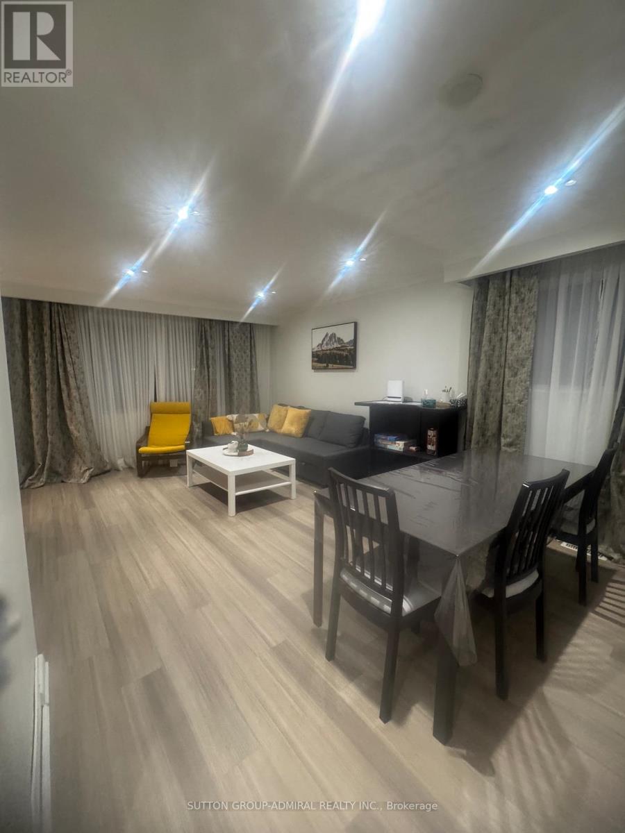 Main - 357 Patricia Avenue, Toronto, Ontario  M2R 2M8 - Photo 4 - C12572494