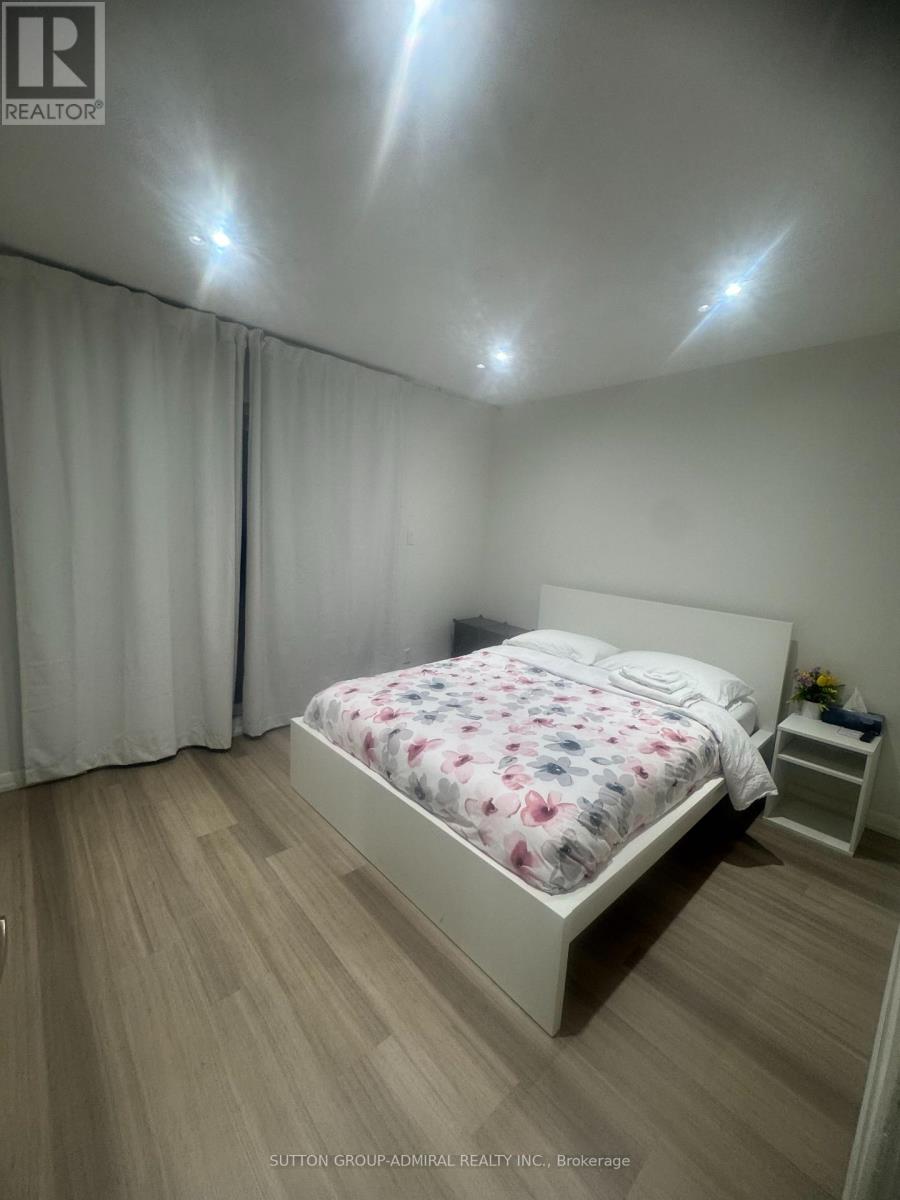 Main - 357 Patricia Avenue, Toronto, Ontario  M2R 2M8 - Photo 7 - C12572494