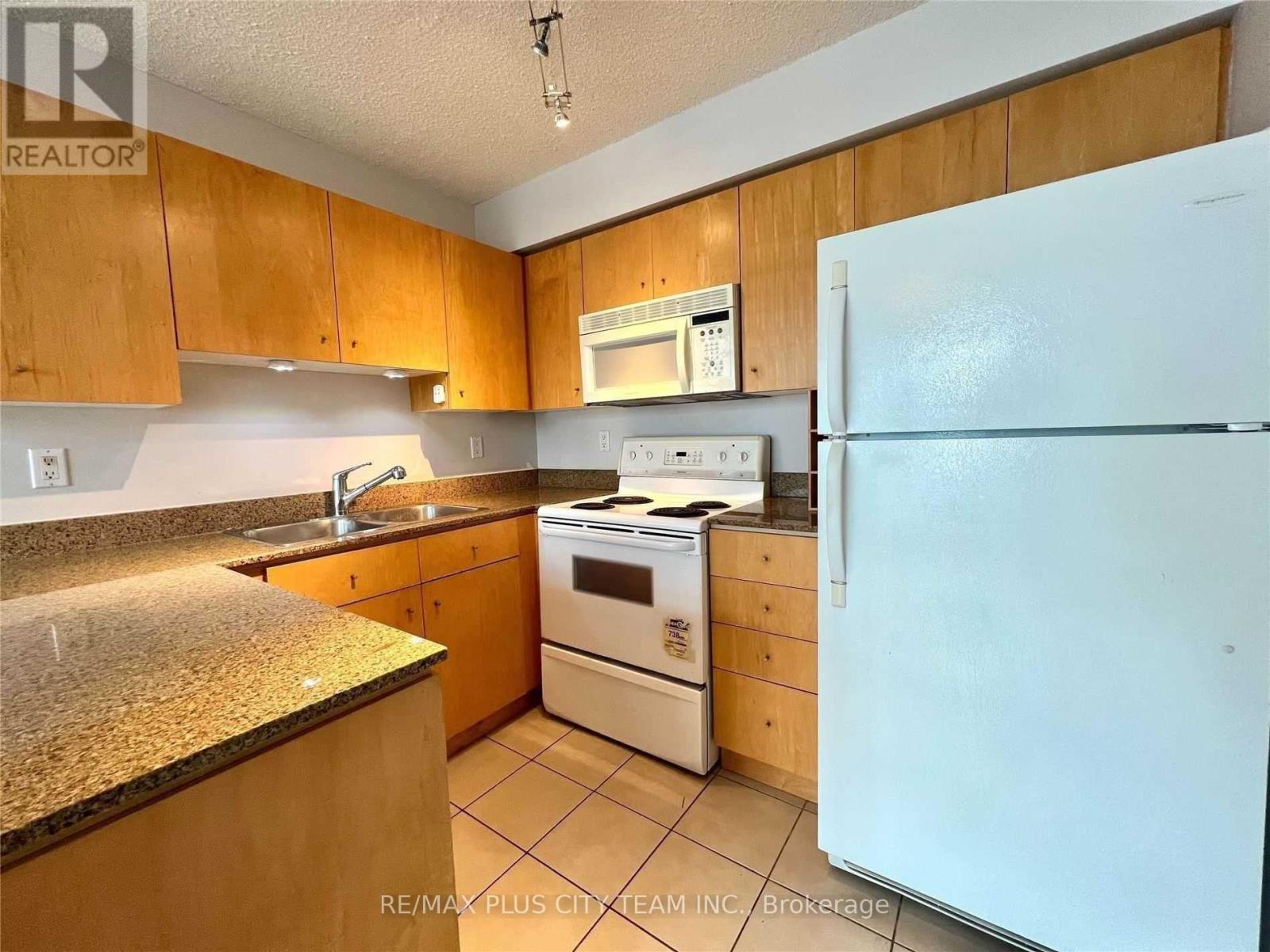 1103 - 381 Front Street W, Toronto, Ontario  M5V 3R8 - Photo 7 - C12572514