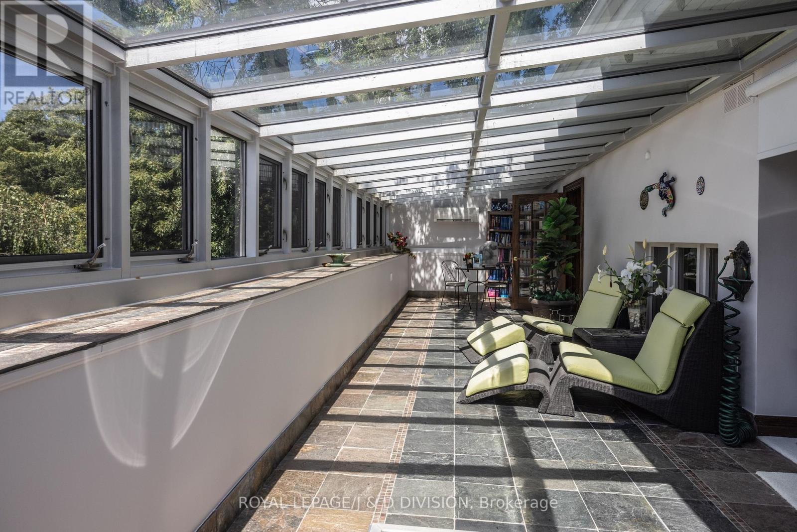 428 Russell Hill Road, Toronto, Ontario  M5P 2S3 - Photo 22 - C12572516