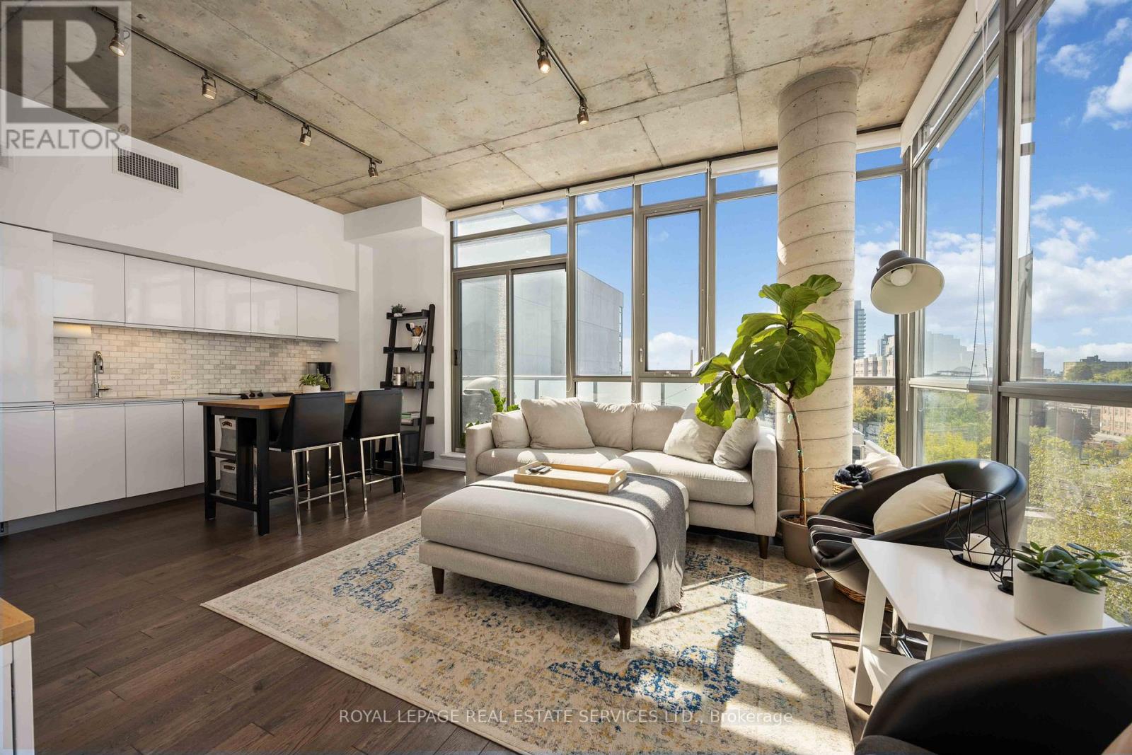 614 - 8 Gladstone Avenue, Toronto, Ontario  M6J 3K6 - Photo 11 - C12572572