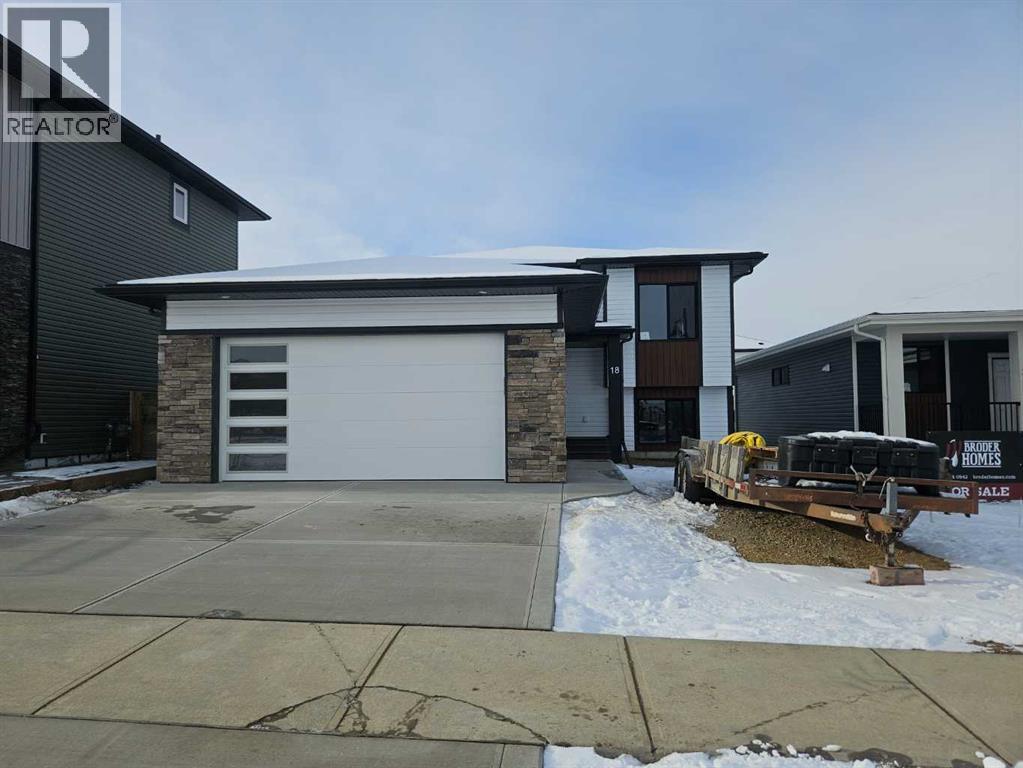 18 Tagish Avenue, Red Deer, Alberta  T4P 0Y7 - Photo 3 - A2268021