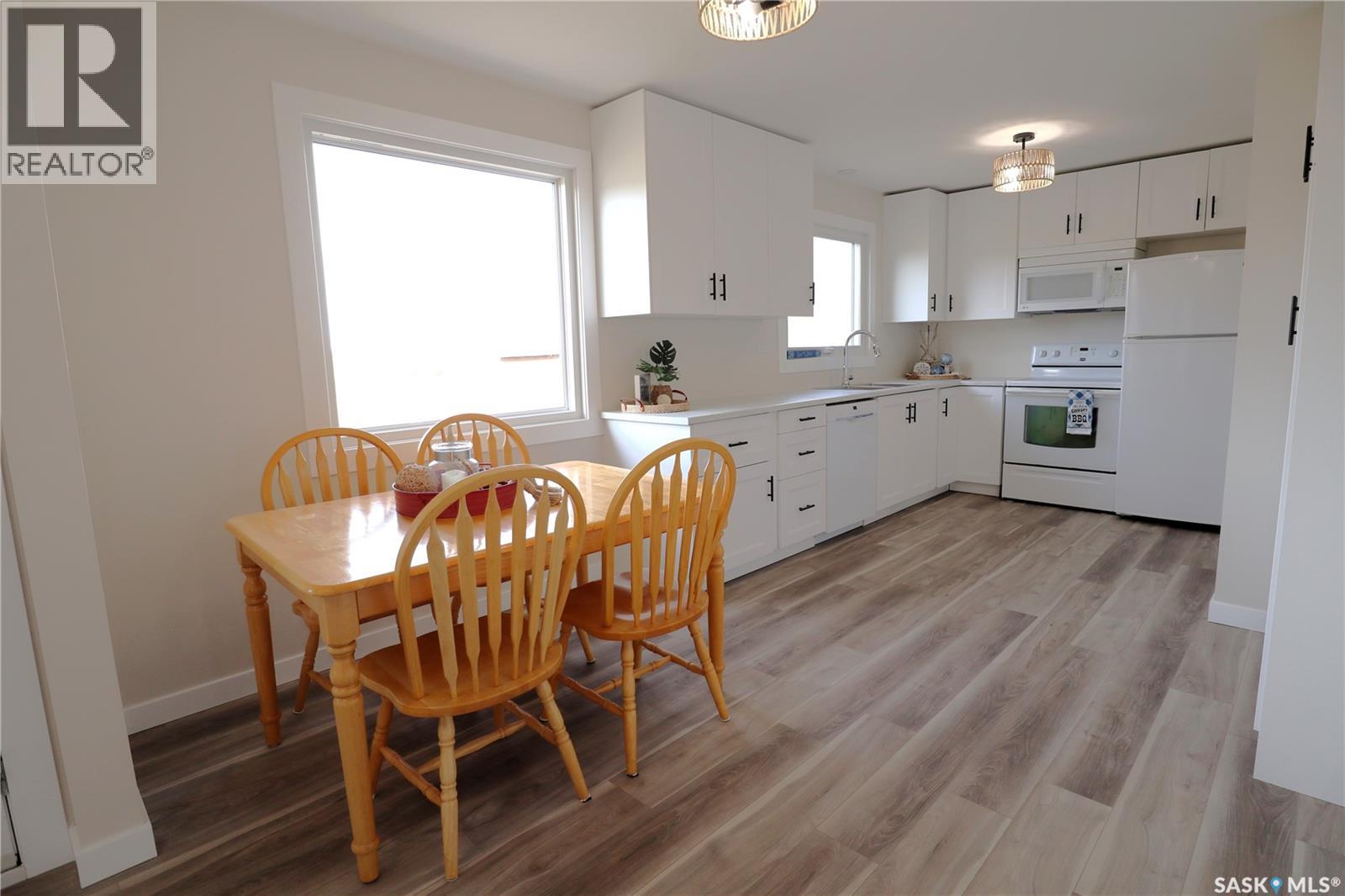 17 Larocque Drive, Katepwa Beach, Saskatchewan  S0G 2Y0 - Photo 15 - SK023560