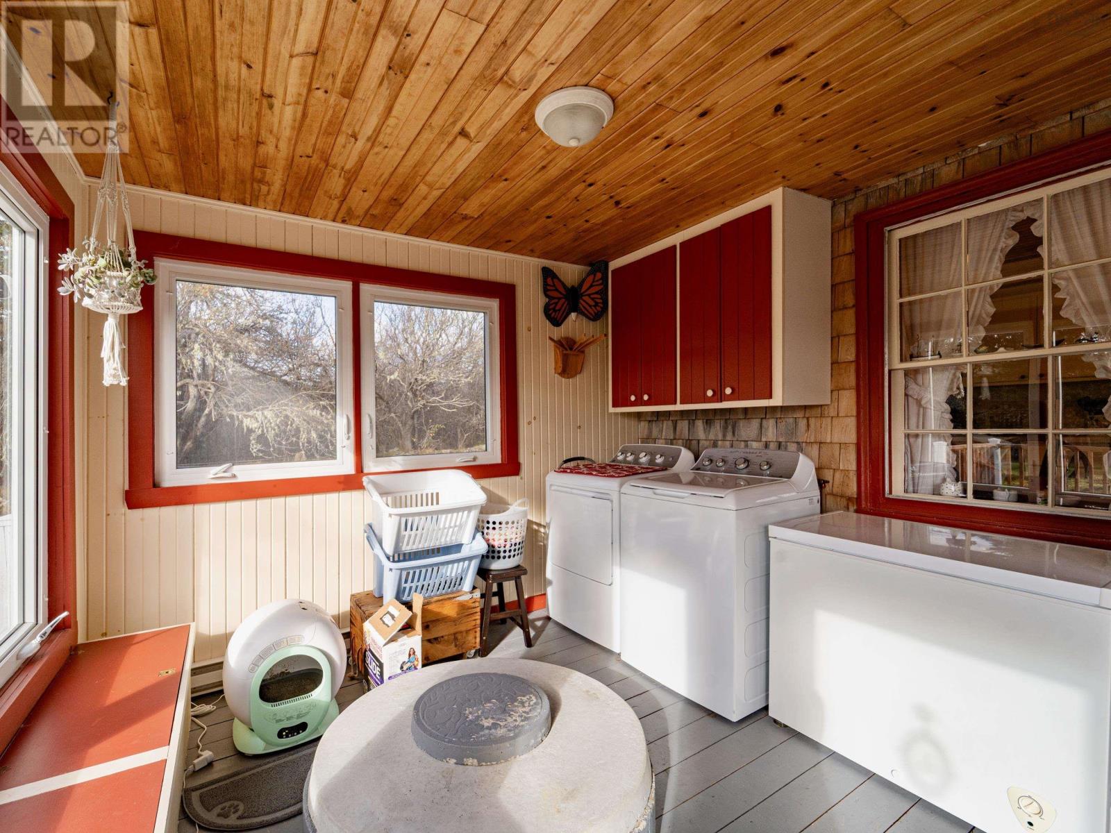 2133 Highway 3, Barrington, Nova Scotia  B0W 1E0 - Photo 8 - 202528478