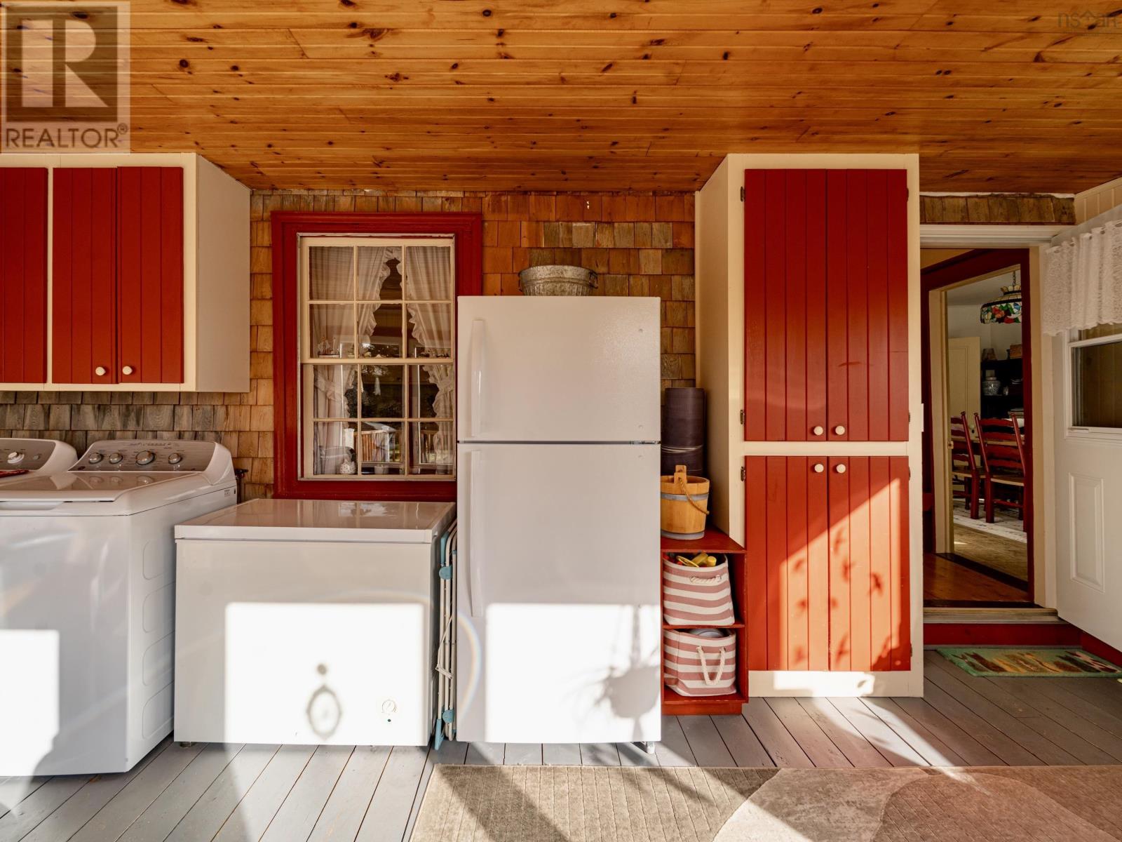 2133 Highway 3, Barrington, Nova Scotia  B0W 1E0 - Photo 7 - 202528478