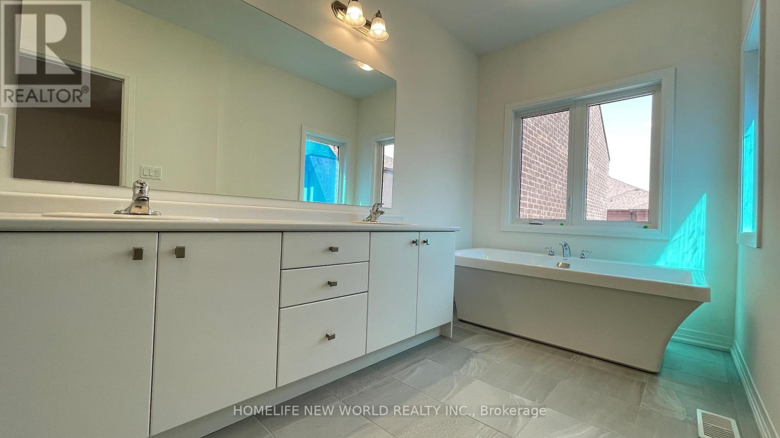 341 Coronation Road, Whitby, Ontario  L1P 0P8 - Photo 10 - E12572386