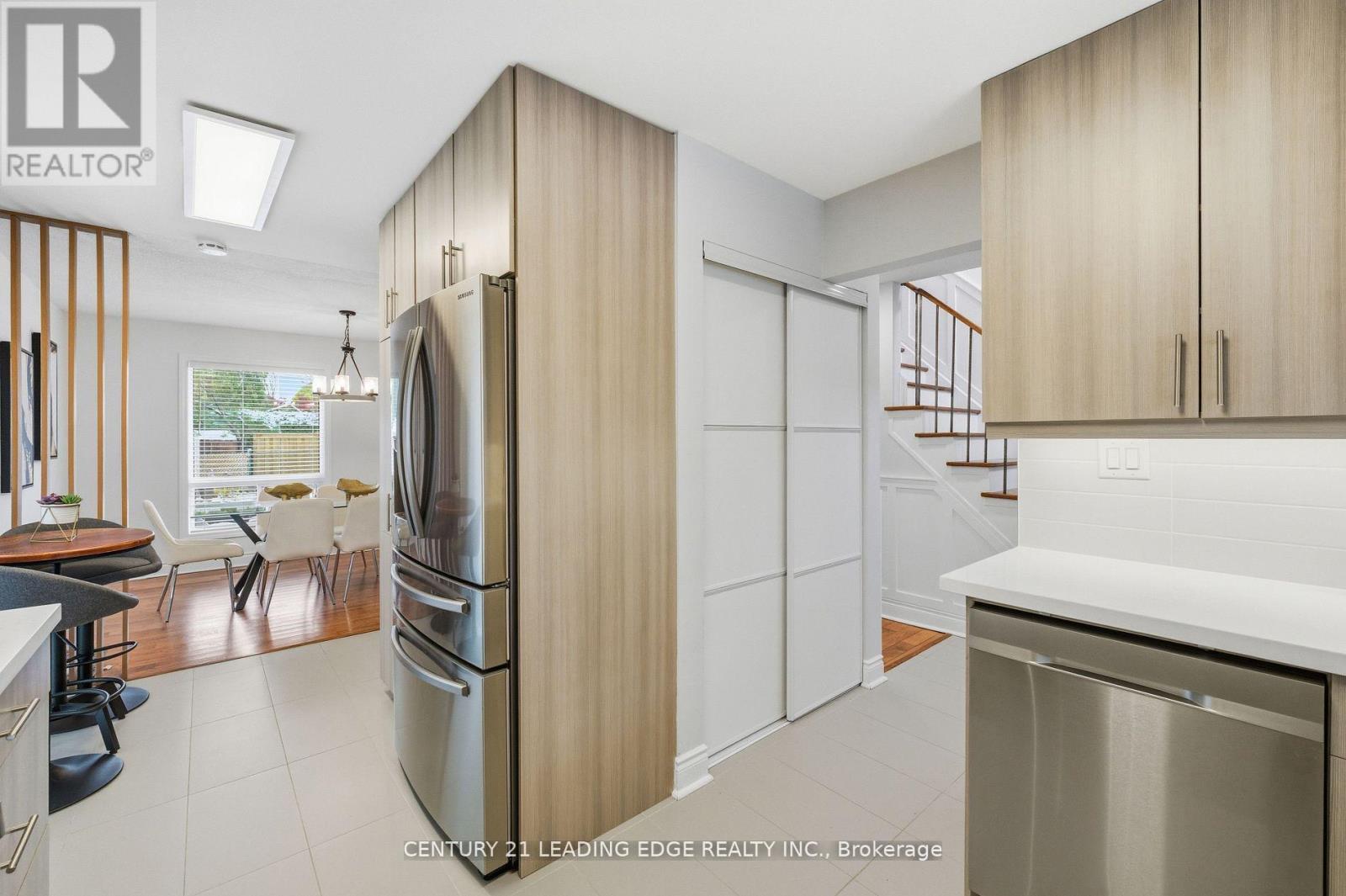 110 Holliday Drive, Whitby, Ontario  L1P 1G5 - Photo 15 - E12572426